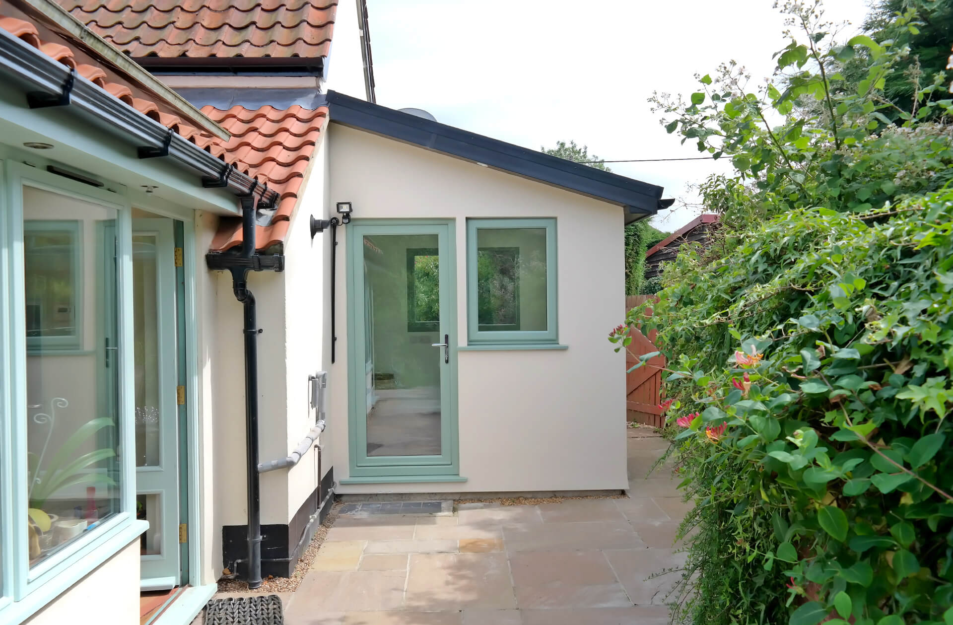 Garden offices